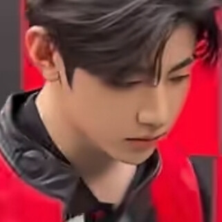 章昊
