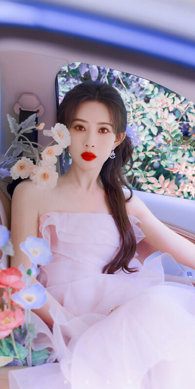 孟子义壁纸