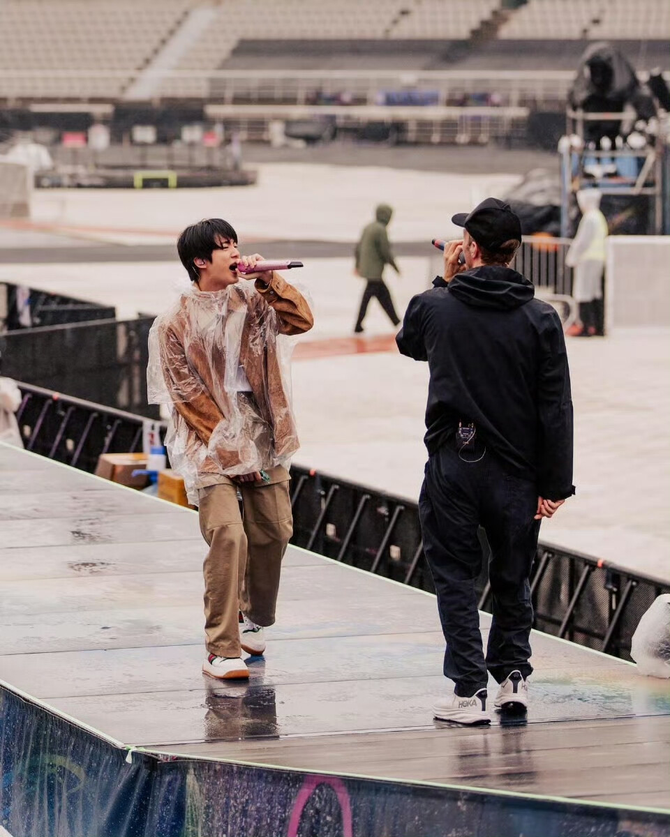 250421
Coldplay ins更新硕珍相关