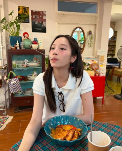 爱不会拐弯-