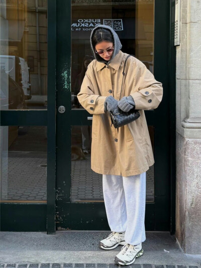 BY爱喝可乐的古娜小姐