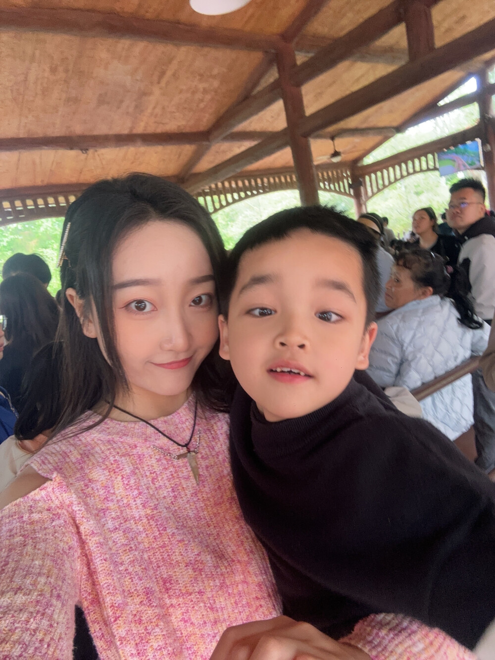 想亲自己是一种什么程度的自恋