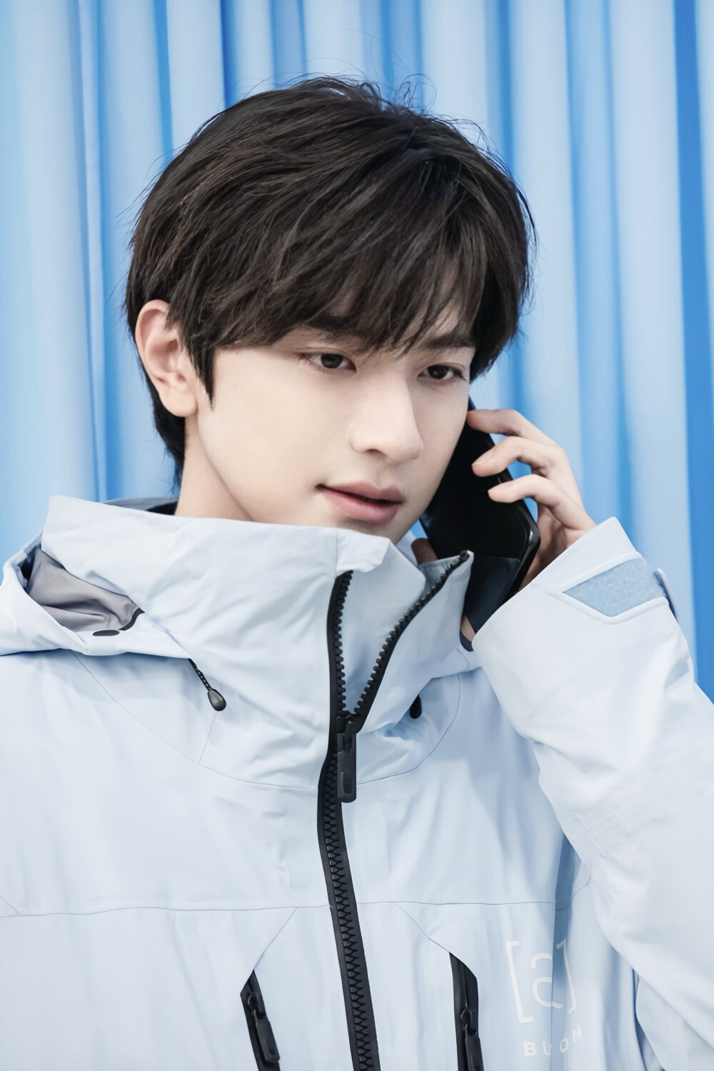 嘘，国王在冬眠 单崇