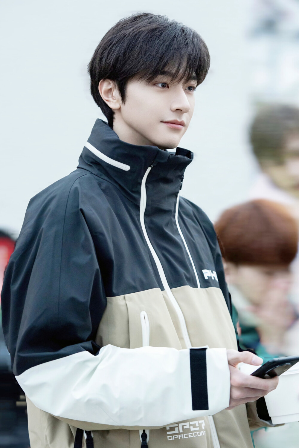 嘘，国王在冬眠 单崇