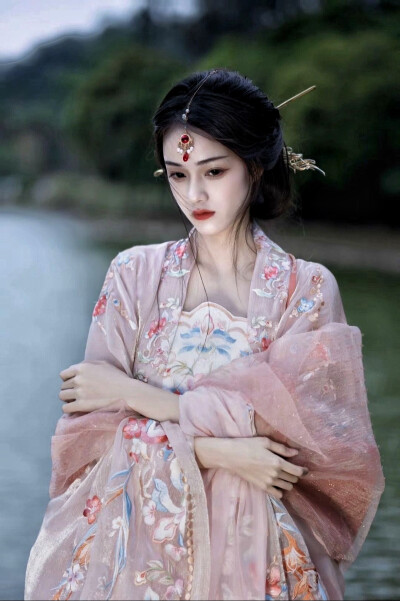汉服