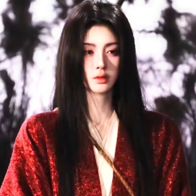 鞠婧祎