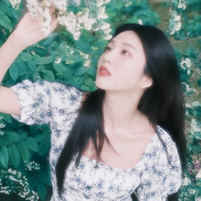 野餐。
二改自槐花源_