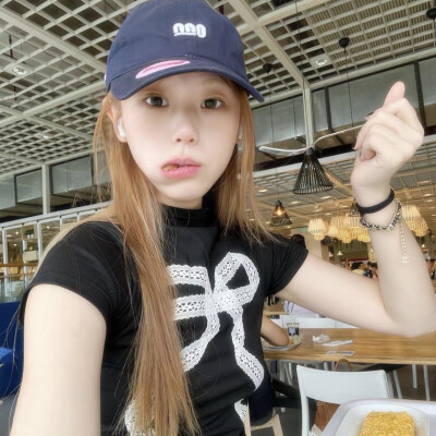 权威女头
