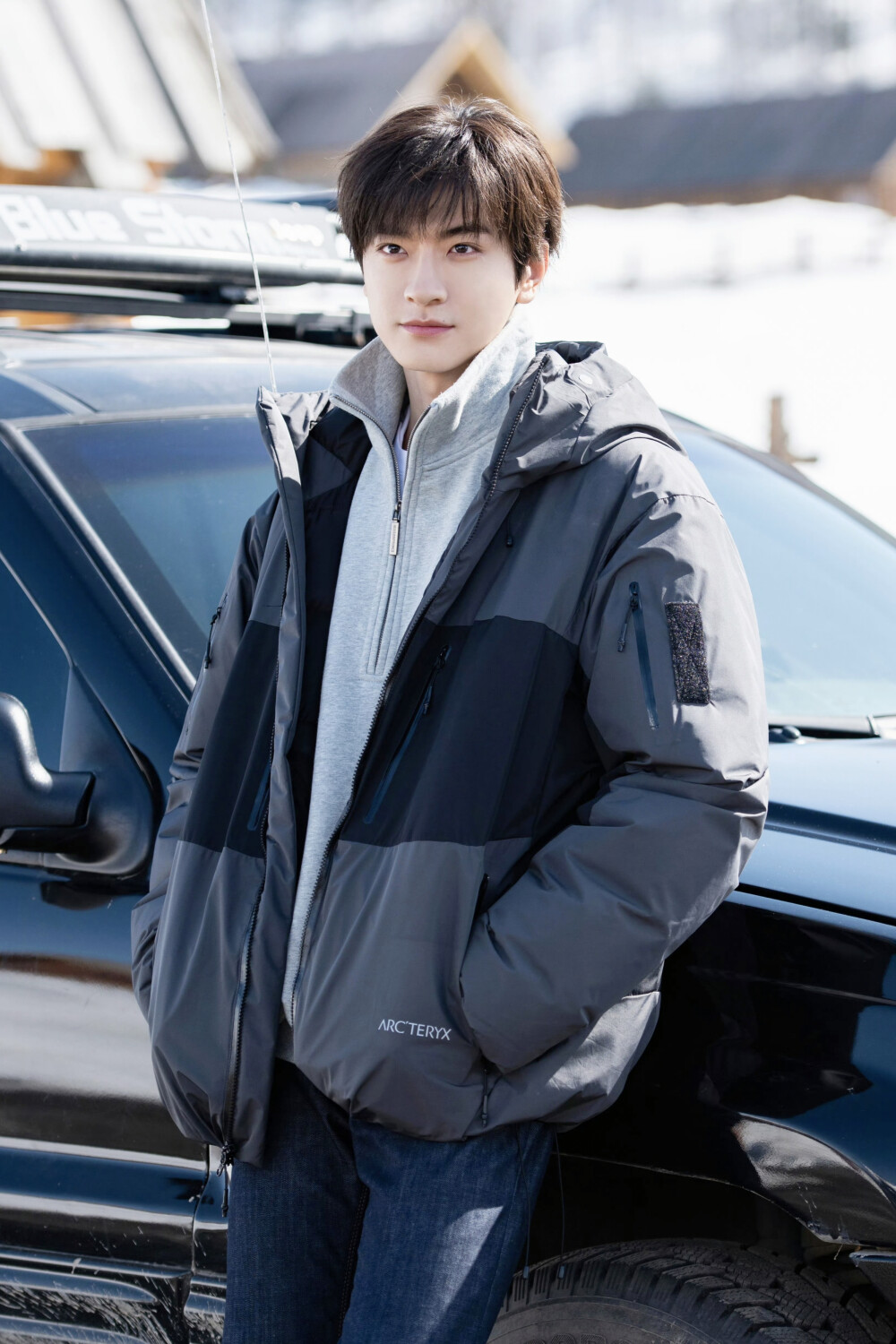 嘘，国王在冬眠 单崇