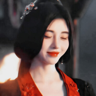 鞠婧祎