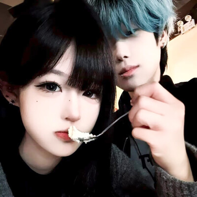 不管天气好不好有你在就是幸福的每一天