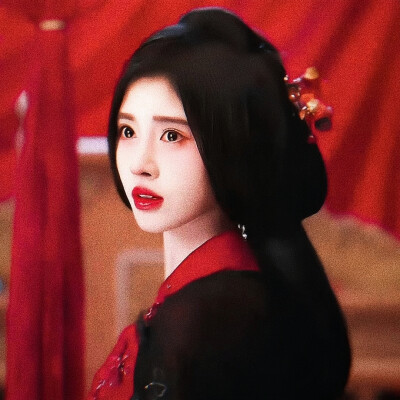 鞠婧祎