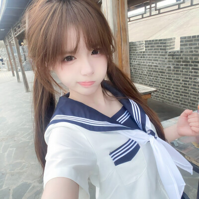 女头