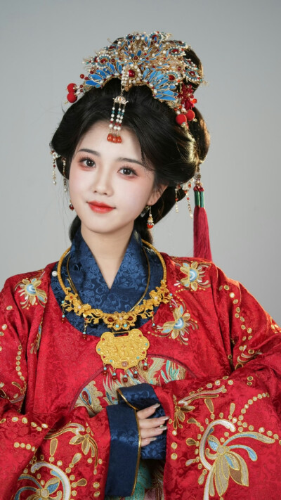 宥拉
