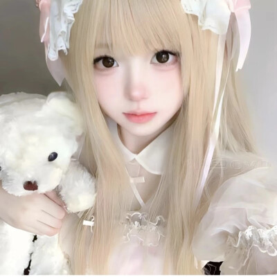 网络女头
不萌则已 一萌惊人^ω^