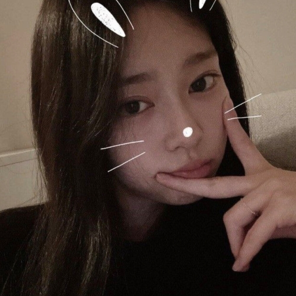嗨~我和你互粉啦，开始聊天吧(｡･ω･｡)ﾉ♡