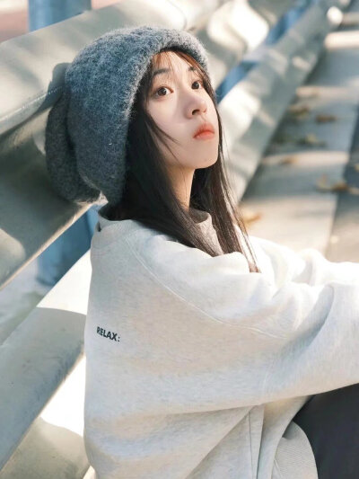 女生头像|
静谧时光