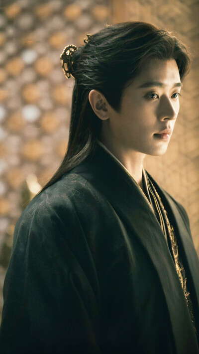 成何体统 夏侯澹