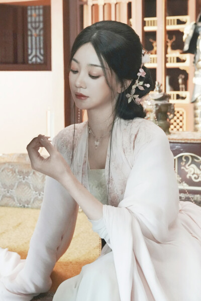 成何体统 谢永儿