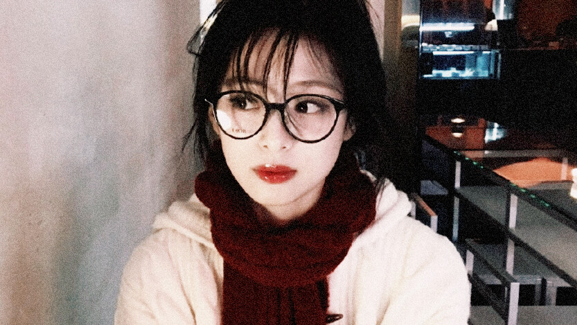 幸福的秘诀是拥有苹果时 只在意苹果