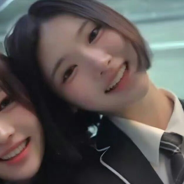 你俩咋这么可爱啊