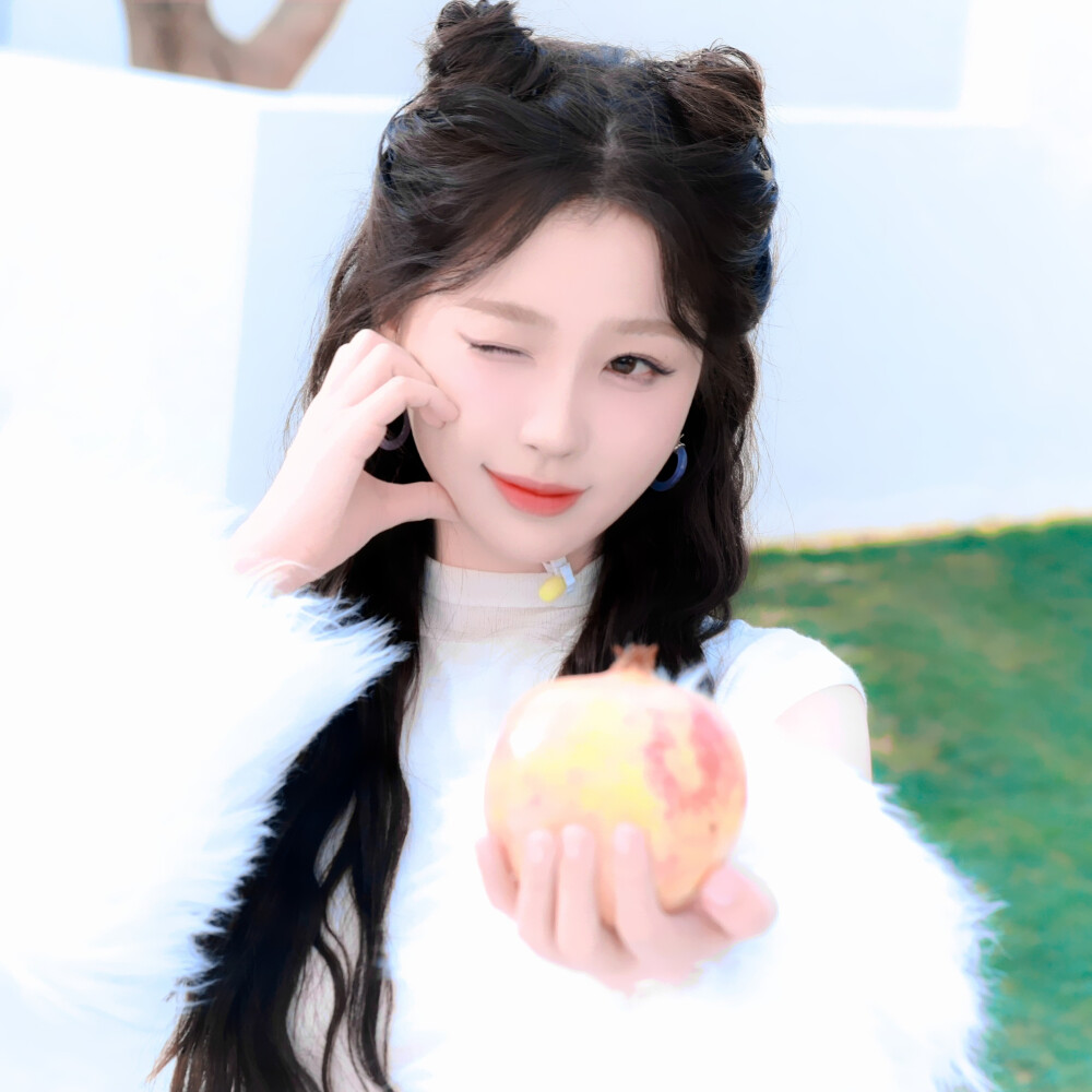 你的眼是无尽春与朦胧雾