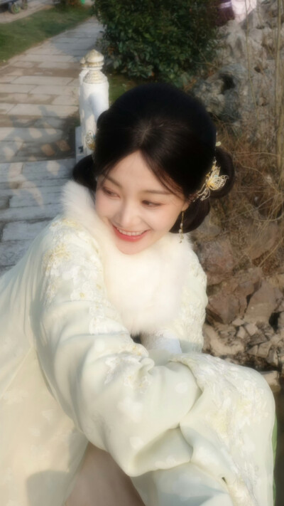 成何体统 谢永儿 胡意璇