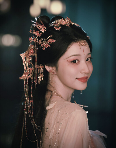 成何体统 庾晚音