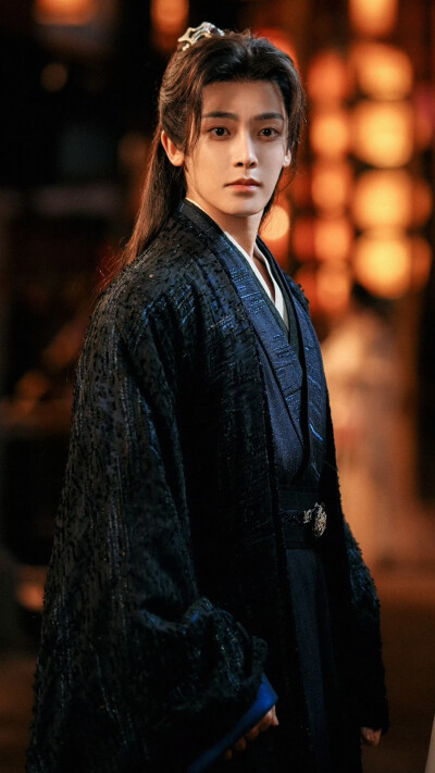 逍遥 红烨 侯明昊