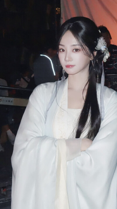 成何体统 谢永儿