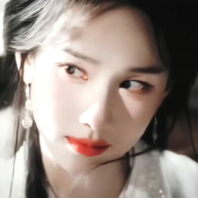 陈都灵