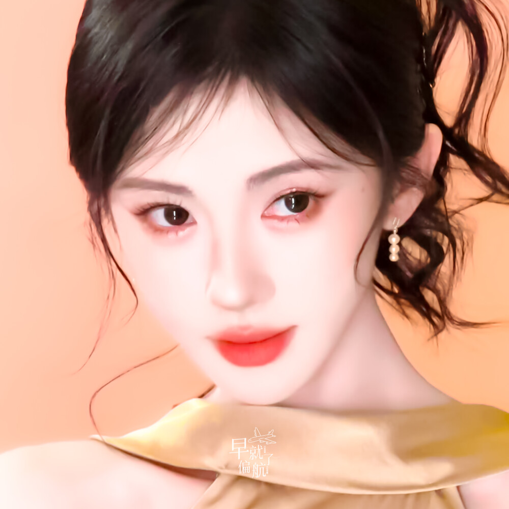 鞠婧祎