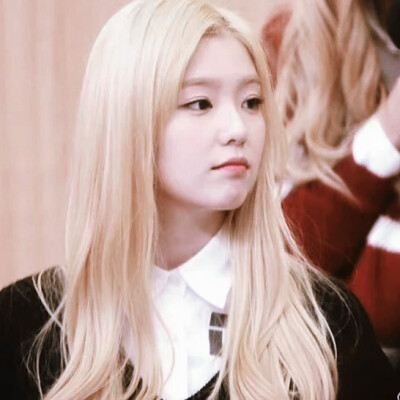 裴珠泫可二改站图已打底。标ThinkB
