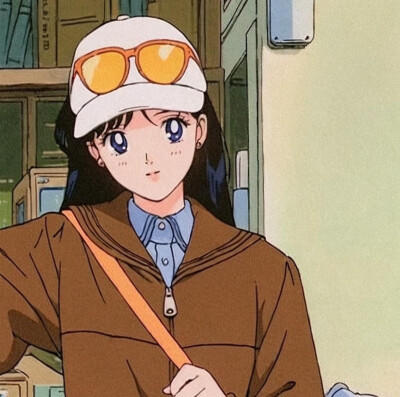 女生头像（侵删）