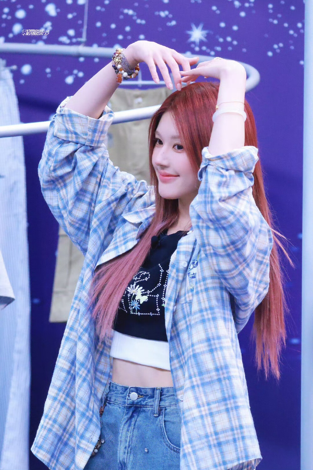 cr.起司甜茶·赵露思