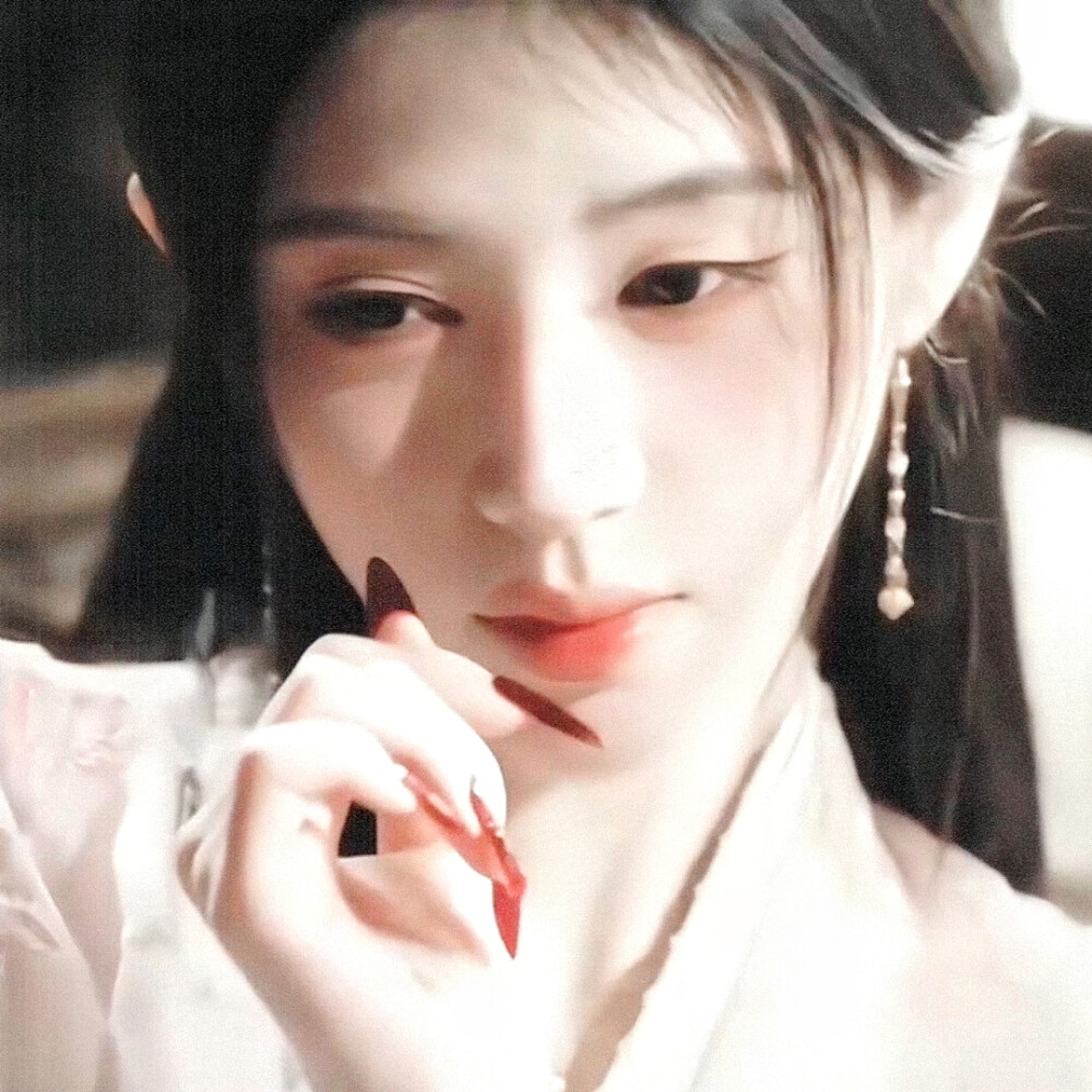 鞠婧祎