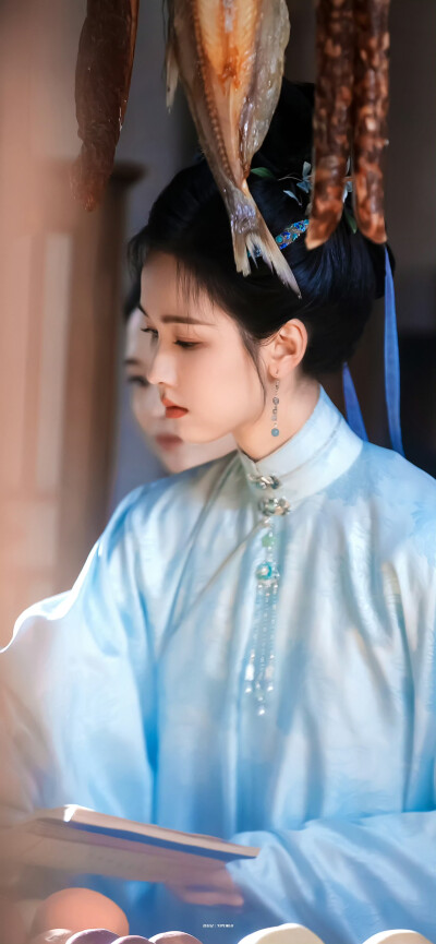 陈都灵