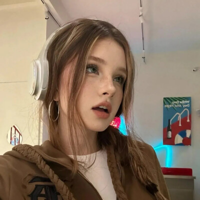 女头 更新