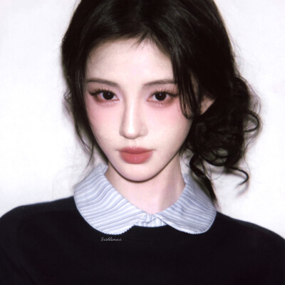 鞠婧祎