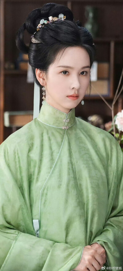 陈都灵
