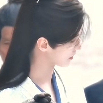 何与