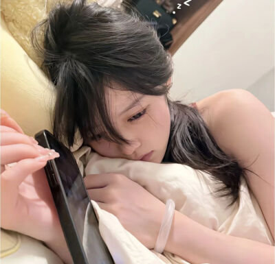 手机女