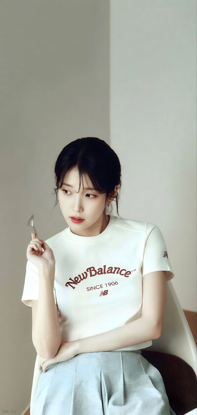 IU