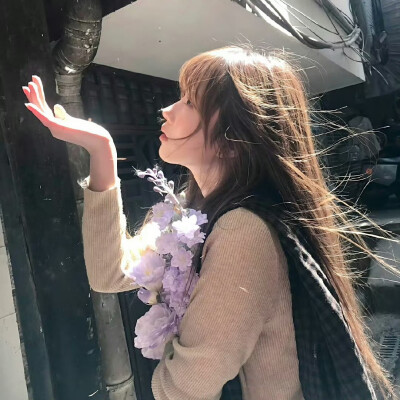 女头