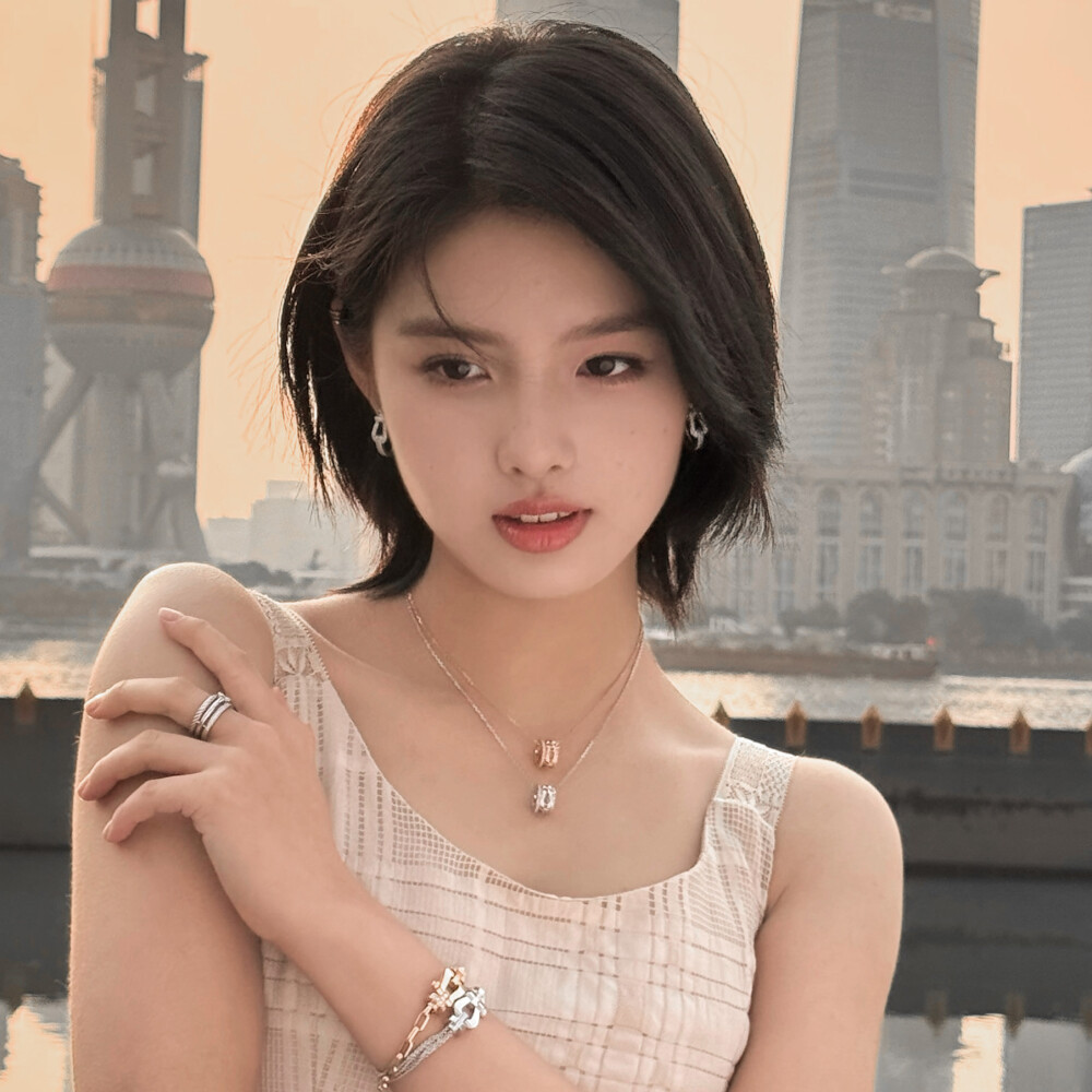 微调可二改
标°槐花源_