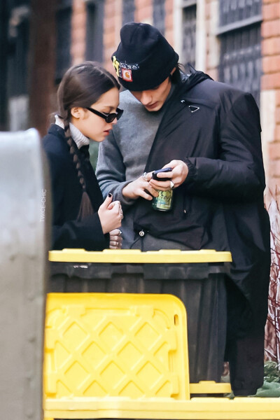 BY爱喝可乐的古娜小姐