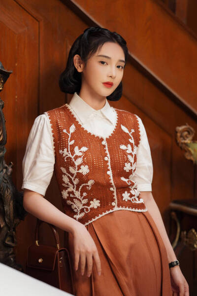 画眉 庞红梅 彭小苒