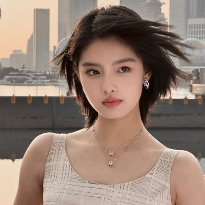 微调可二改
标°槐花源_