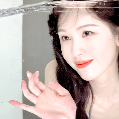 陈都灵