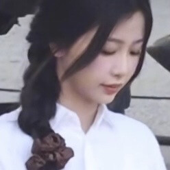 等你下课一起走好吗